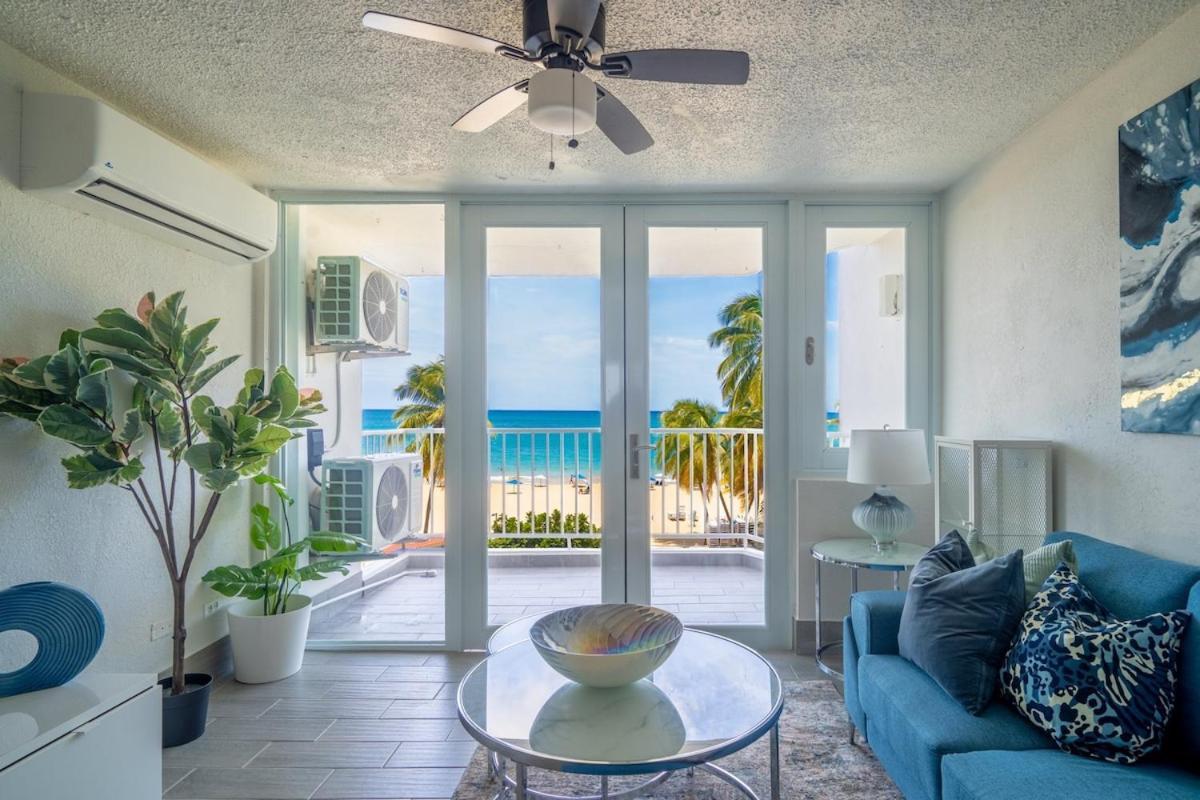 Sunset Paradise Cozy Beachfront Escape - Isla Verde 산후안 외부 사진